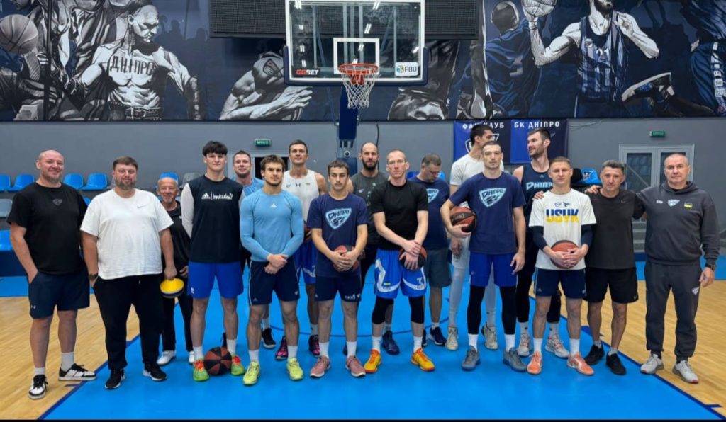 БК «Дніпро» вирушив до Івано-Франківська