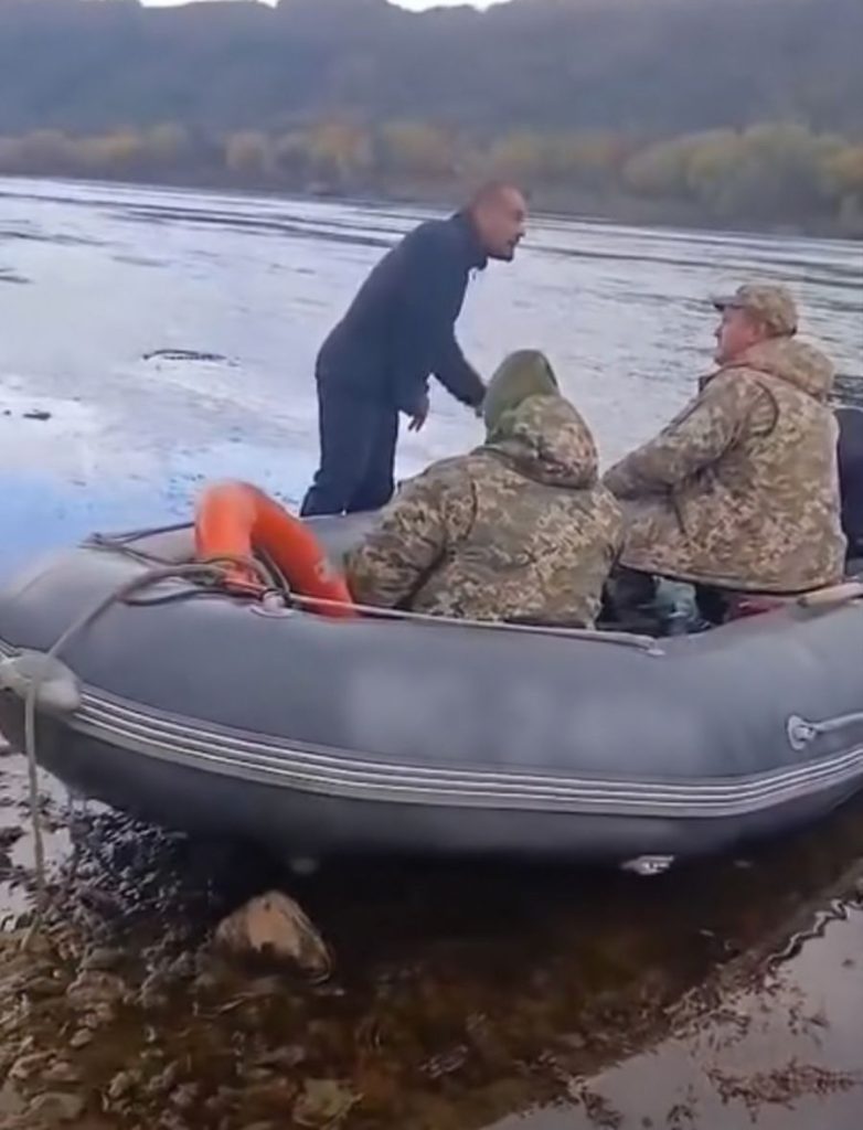 У Молдові затримали двох українських прикордонників, які гналися за втікачем через Дністер