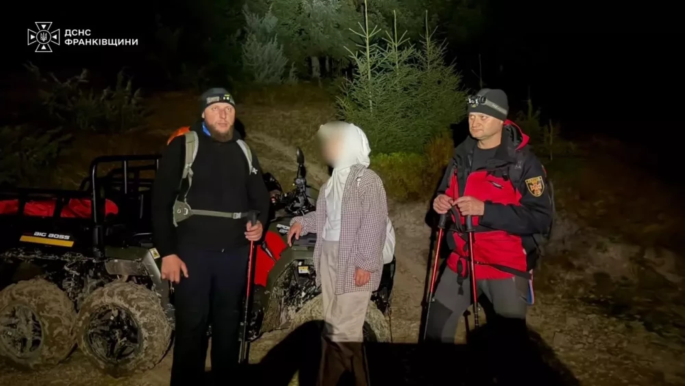 Рятувальники відшукали туристку, що загубилася під час повернення з полонини Явірник