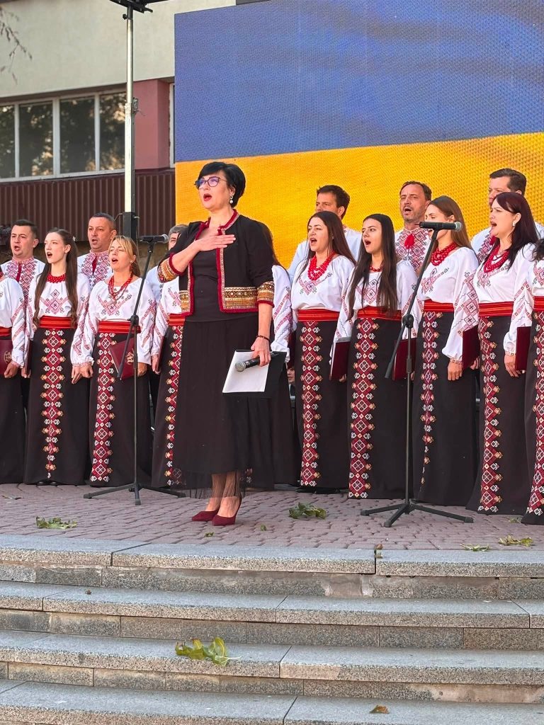 Сьогодні, 1 жовтня, на центральній площі нашого міста пройшли урочисті заходи, присвячені святу