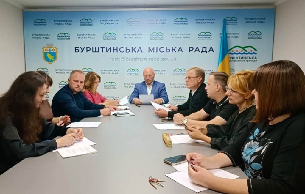 В Бурштині триває підготовка до першого жіночого молитовного сніданку