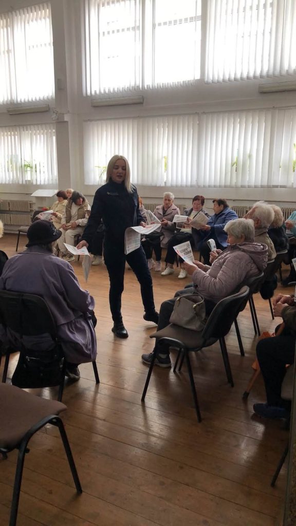 Захід клубу “Цікавих зустрічей” у Міському Народному домі