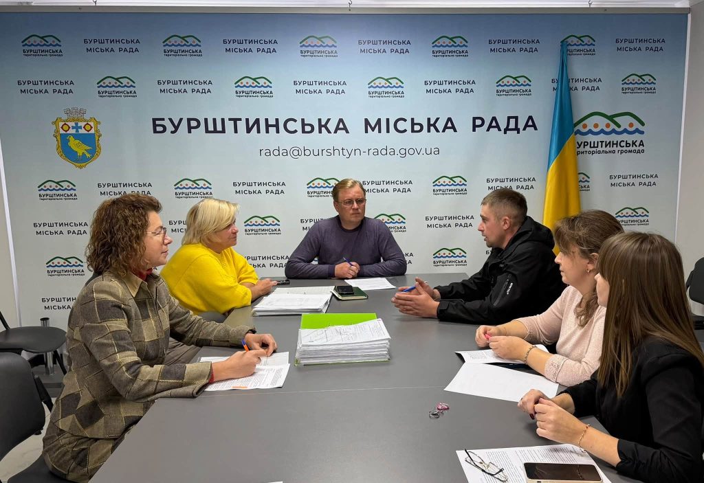 У Бурштинській громаді провели розгляд заявок на надання дотацій за догляд за тваринами