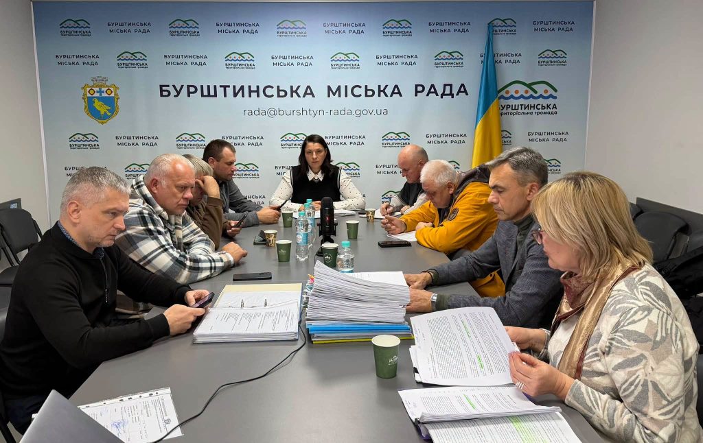 Проблеми землекористування, містобудівництва та безбар’єрного середовища: проведено засідання постійної комісії