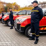 Позиційники Прикарпаття отримали 10 сучасних авто від партнерів із Південної Кореї