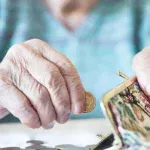 Близько 1300 гривень доплати до пенсії: кому з прикарпатців призначать надбавку в жовтні