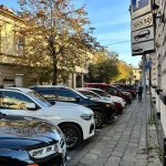 В Івано-Франківську проведуть аудит операторів паркувальних майданчиків через порушення прав УБД та відсутність абонементів