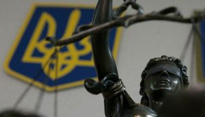 На Прикарпатті вчительку засудили до двох років ув’язнення за 40 крадіжок