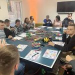 У Калуші молодь навчали справлятися зі стресом під час війни за допомогою сучасних психологічних методик