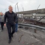 У Києві через пошкодження Південного мосту та метро