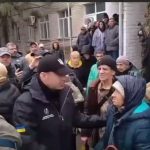 Українська делегація вже перевезла евакуйованих жителів Олешок до Росії
