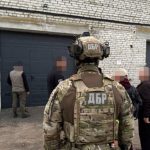Підприємець з Рівненської області звинувачується у нелегальному вивезенні понад 47 тонн бурштину до Азії