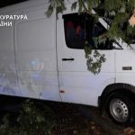 У Франківську повідомили про підозру жінці у викраденні мікроавтобуса та спричиненні ДТП
