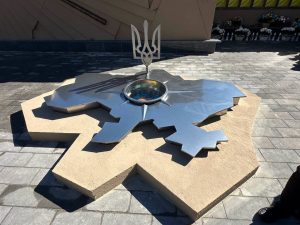 У Яремче відкрили Меморіальний комплекс на честь Героїв-захисників України
