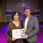 «СВІТЛО, ЯКЕ ПЕРЕТВОРЮЄ СЕРЦЯ»: ПРИВІТАННЯ ПРАЦІВНИКАМ ОСВІТИ КАЛУСЬКОЇ ГРОМАДИ