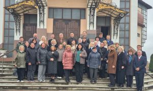 Злагода поколінь, традицій і молитви: Бурштинський фаховий коледж святкував 80-річчя