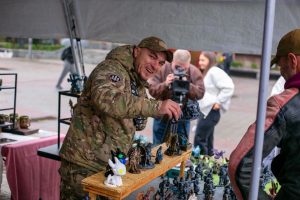 На Вічевому майдані відбувається ярмарок підприємництва ветеранів