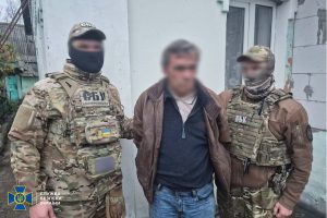 Служба безпеки України затримала чоловіка, який коригував російські атаки на київські теплові електростанції