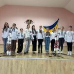25 жовтня в Будинку культури села Тисменичани пройшла музично-літературна програма