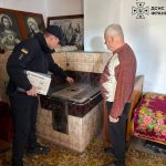 Офіцери-рятувальники з Прикарпаття наголошують на важливості дотримання заходів безпеки під час опалювального сезону для мешканців регіону