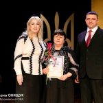 Вітаємо начальницю відділу соціального захисту населення Світлану Коцур із нагородами