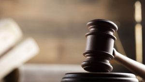 Працівник франківського Пенсійного фонду не поніс покарання за хабар через сплив строків давності
